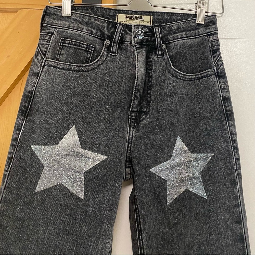 Rock & Roll Denim High Rise Star Print Relaxed Flare Jean - Picture 3 of 6